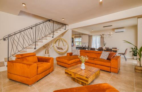 Villa surrounded by nature - Photo 47