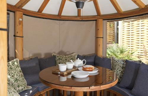 Quaint 18th Century Cottage in Lymington - Foto 32