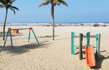 Apartamento beira-mar na praia da aviação - Foto 29