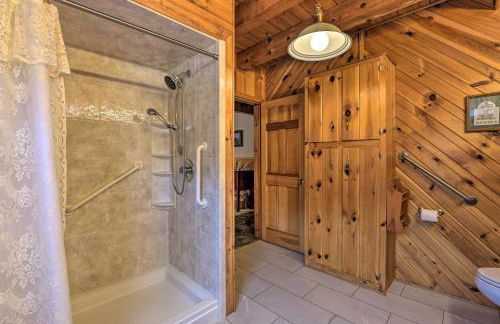 Pet-Friendly Canton Cabin with Porch and Grill! - Foto 15