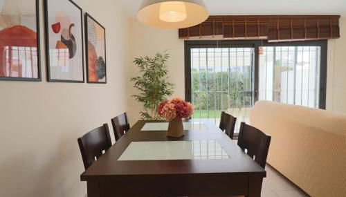 Casa Adosada Junto Al Pueblo - Foto 3