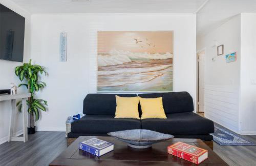 Beachside Bliss - Breakfast, Walk to Schooners, Sleeps 15, Fenced Privacy - Foto 10