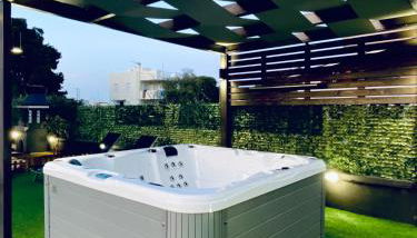 Keskos Luxury Villa - Photo 2, Garden, Garden view