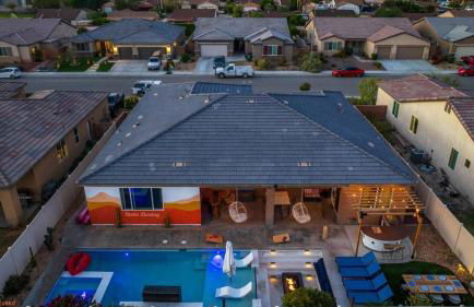 5Br3B Pool, 2mi to Fstvals, EV Chrgr, Gym, Games - Photo 69