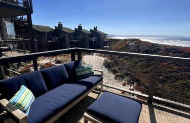 Beachfront Retreat with Ocean Views - Foto 3