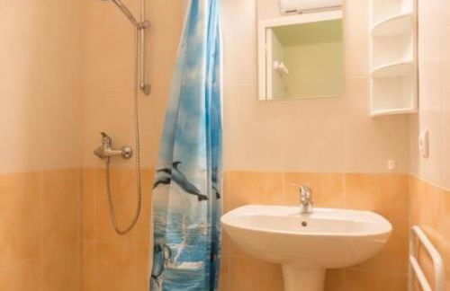 Gîte charmant à 800 m de la mer avec jardin clos, équipements bébé, et parking privé - FR-1-306-857 - Foto 10