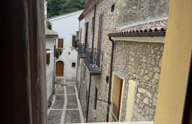 La farfalla del vicolo - Foto 3