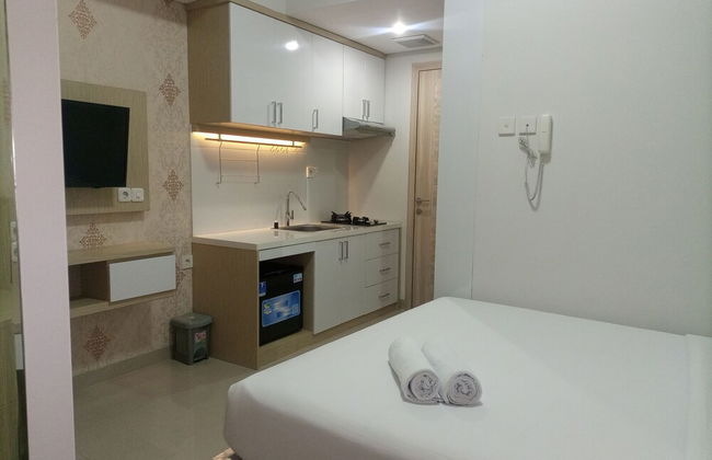 Nice And Comfort Studio At Taman Melati Sinduadi Apartment - Photo 3