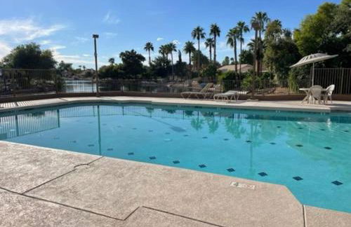 Lakefront Hacienda with Pool, Hot-tub, Tennis - Foto 13