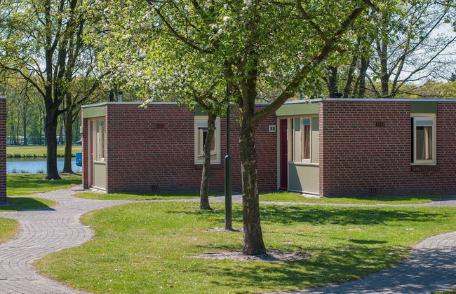 Bungalow in Green Haven of the Netherlands - Photo 17