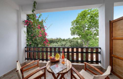 Vergonis Studios - Photo 73