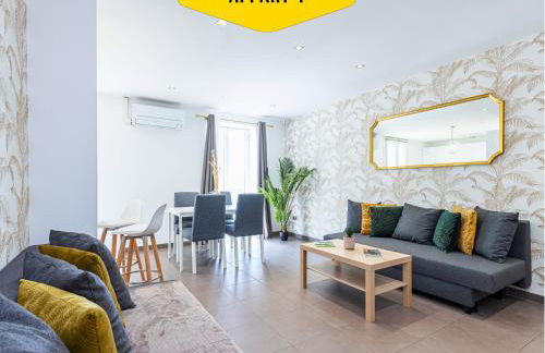 CASA REINE JEANNE- ideal groups & family -CENTRAL near train station - PARKING - New&CONFORT-AC - Foto 1