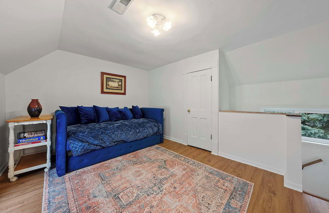 Morrill Modern Retreat Desirable Marion Village! - Foto 30