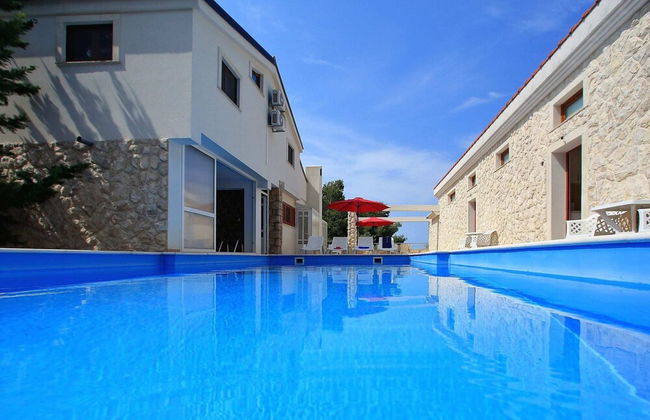 Fantastic Holiday Home With Amazing Garden, Private Pool, Directly on the Beach - Foto 17