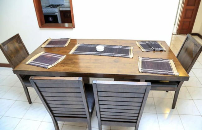 Hillview Apartments - Photo 9