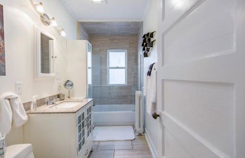 Peaceful Oasis on Munjoy Hill 1st flr 3BR parking - Foto 31