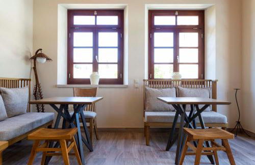 Mare Monte Luxury Suites - Photo 18