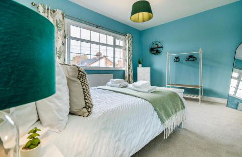 3 Bedroom House, Free Parking, Easy M53 Access - Photo 40