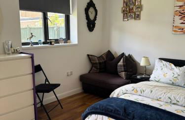 Cosy Garden Studio, close to Central and Wembley - Foto 11