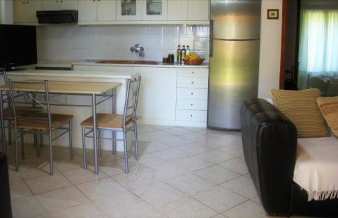 Amarynthos Beachfront Vacation House with garden - Foto 21