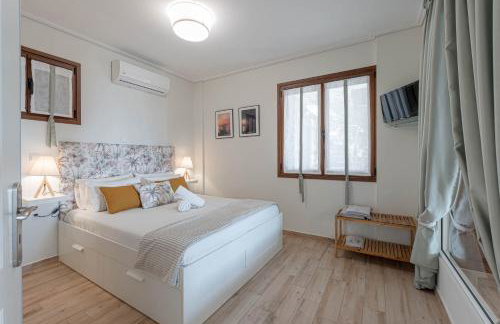 Paralio Astros Beachfront Suites - Photo 36