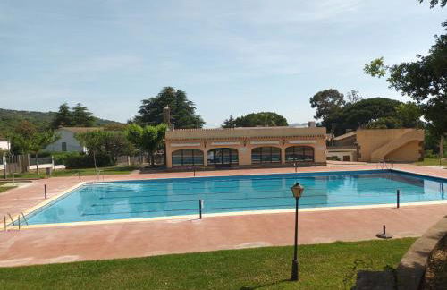 Apartamento loft, jardín y piscina privada - Foto 29