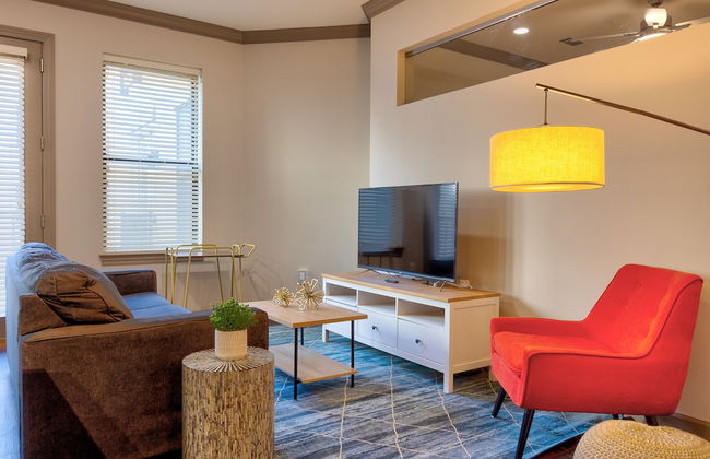 Kasa Central West End St. Louis - Photo 1