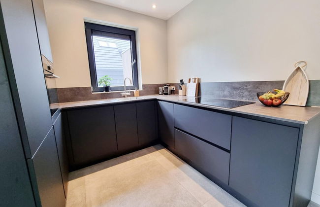 Luxurious Detached Water Villa With Jetty - Foto 68