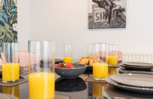 Town centre & all the comforts! - Foto 32