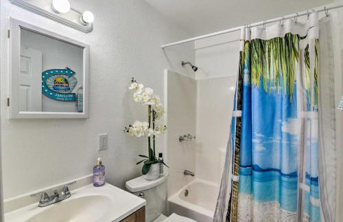 Galveston Retreat with Backyard and Patio! - Foto 17