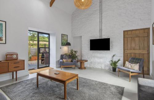 Cartws at Pentrecelyn - styilish barn conversion with large kitchen and outdoor space - Foto 22