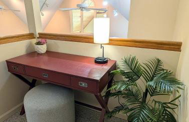 Lake Days Getaway - Lakeside Family Escape Near Hillsborough - Foto 10