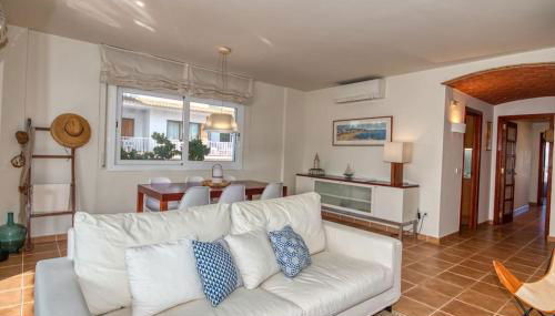 Apartamento con Piscina céntrico - Foto 4