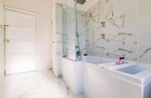 Stylish Home Near NEC, BHX, Bullring & Solihull - Foto 26