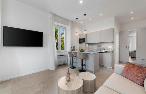 Adam and Cupid - Foto 43