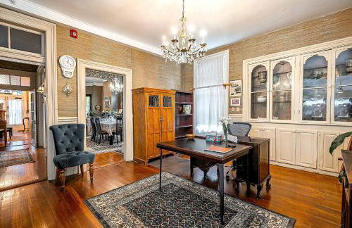 Master King Room Victorian with Private Bathroom in a Historic house - Foto 13