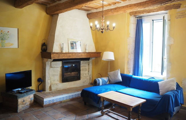 Cozy Noves Home With Pool Access - Foto 10