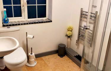 Yr Hen Efail - Quirky Old Smithy cottage near forest walks, cycling & lakes - Foto 7