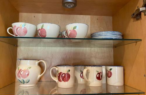 Private detached cottage sleeps 4 - Photo 10