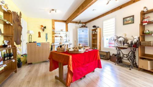 Les Roulottes-Gîtes de la Ferme de l'Autruche Dromoise - Foto 5