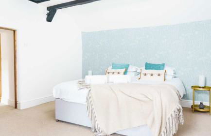 Rose Cottage - Photo 5