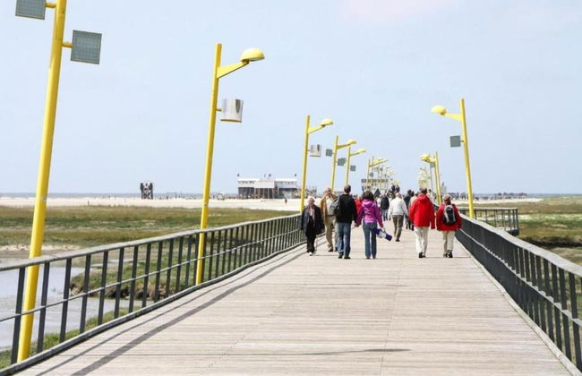 Cozy Apartment in Wilsecker near Forest - Photo 21