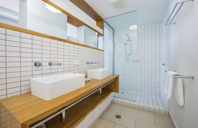 1 Bright Point Apartment 5102 - Photo 19