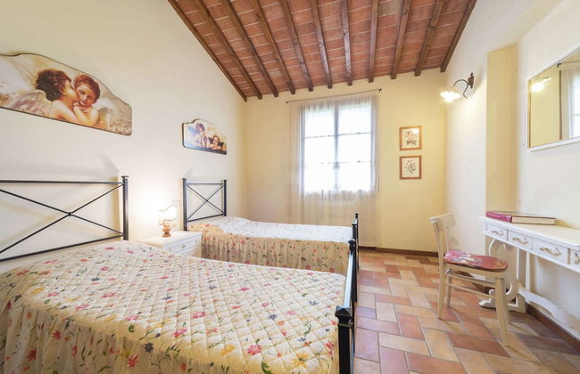 Holiday Home With Swimming Pool With Bubble Bath and Children's Pool - Foto 11