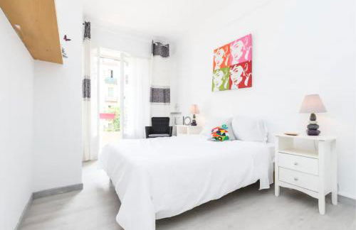 Beautiful & spacious 2 bed Apt near Nice Center - Photo 12