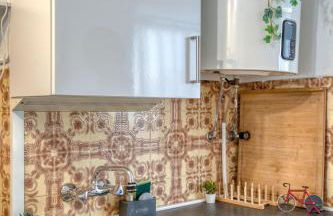 Terrace Charming Century Apartment - Photo 2