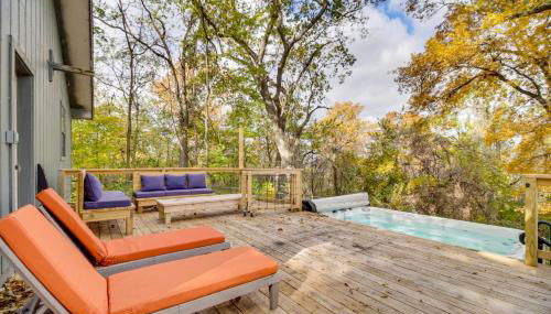 Waterfront StoneHaven at Reed Point with Swim Spa! - Foto 3