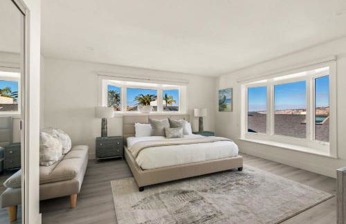 Pacific Perfection - Ocean Views Jacuzzi Walk to Beach and Dining - Photo 41