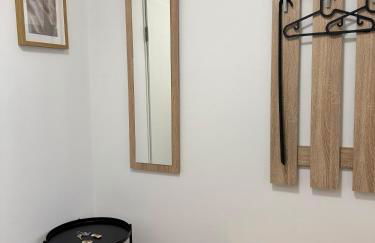 Modernes 2-Zi Apartment mit Terrasse und Garten - Foto 21