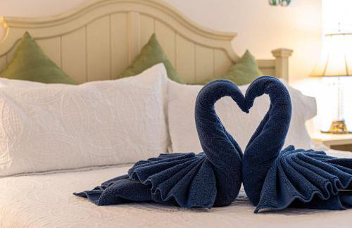 634 - Sunset Palm Villa, Extended Deck, Pool, Spa, Spacious, Private, Water and Conservation View - Foto 9